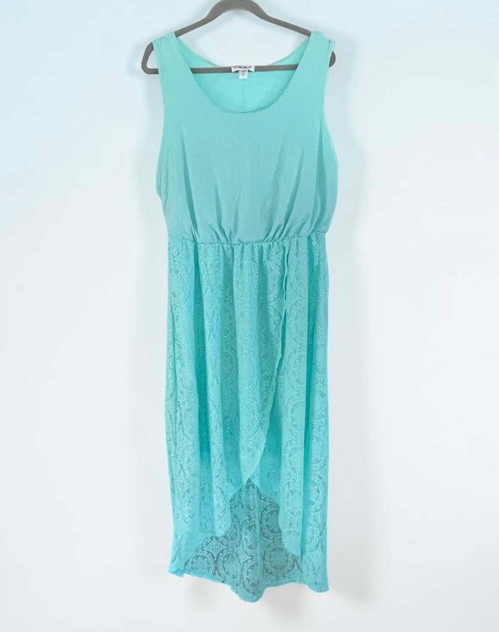 Simply Emma Mint Green Sleeveless Lace High-Low Dress